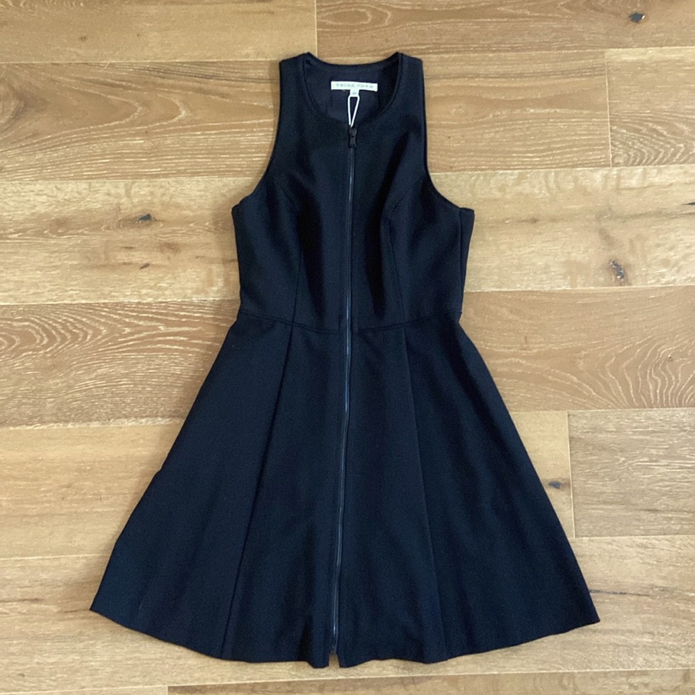 Trina Turk, brand-new, black, front-zip, sleeveless dress w/pockets
